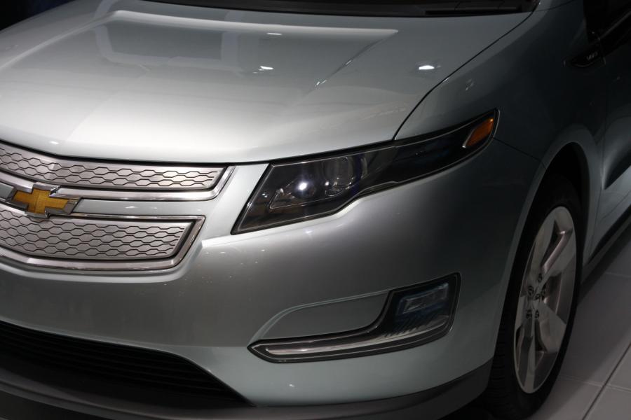  Chevrolet Volt 2011 года  (фото 183 из 356)